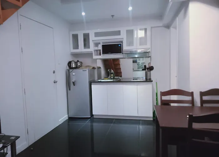 2 Bedrooms Units Forbes Area 5th Avenue Bgc Center *