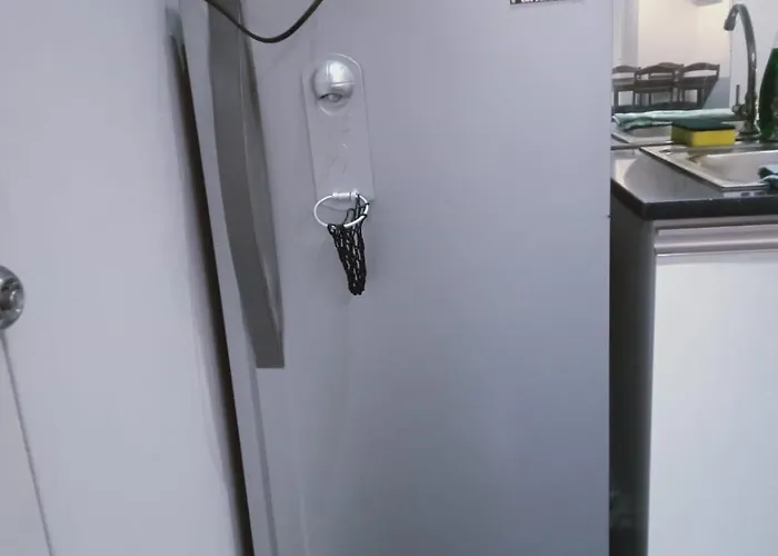 2 Bedrooms Units Forbes Area 5th Avenue Bgc Center マニラ市