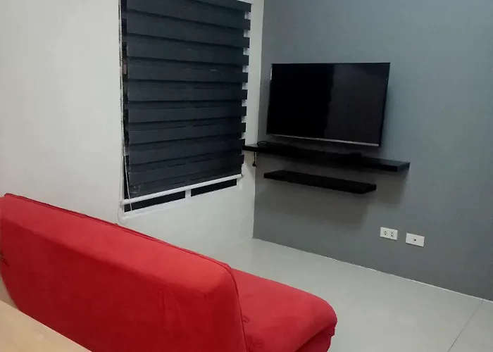 2 Bedrooms Units Forbes Area 5th Avenue Bgc Center アパート マニラ市