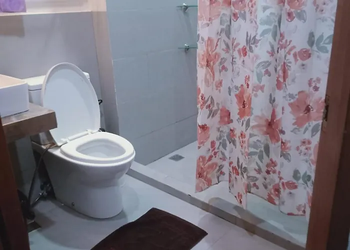 2 Bedrooms Units Forbes Area 5th Avenue Bgc Center *