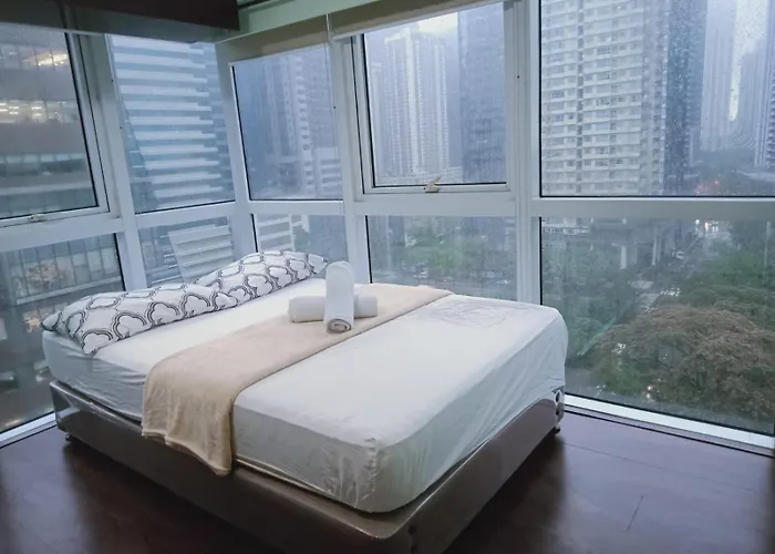 アパート 2 Bedrooms Units Forbes Area 5th Avenue Bgc Center マニラ市