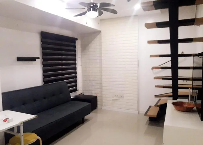 アパート 2 Bedrooms Units Forbes Area 5th Avenue Bgc Center マニラ市